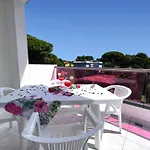 Апартаменты Rooftop Pool And Sea Nearby-beahost *