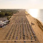 Rooftop Pool And Sea Nearby-beahost * Bibione